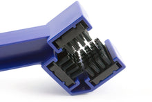 Chain Brush