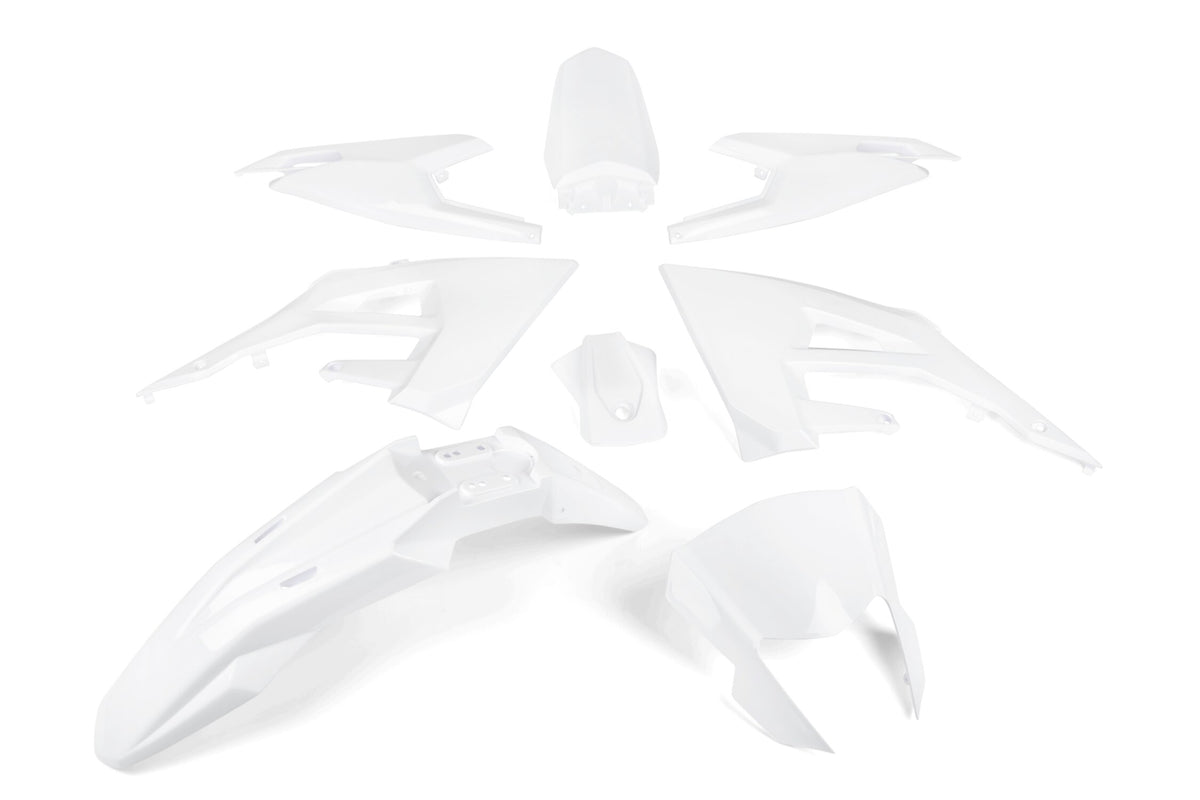 Fairing Kit STR8 8-piece white Derbi X-Treme from 2018