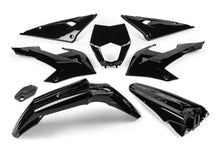 Plastic Kit STR8 8-piece Rieju MRT from 2022 black