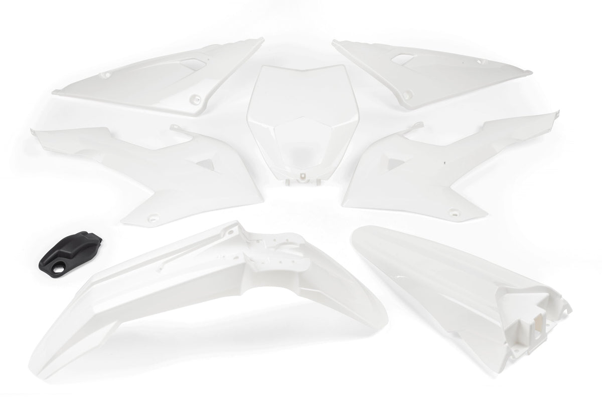 Plastic Kit STR8 8-piece Rieju MRT from 2022 white