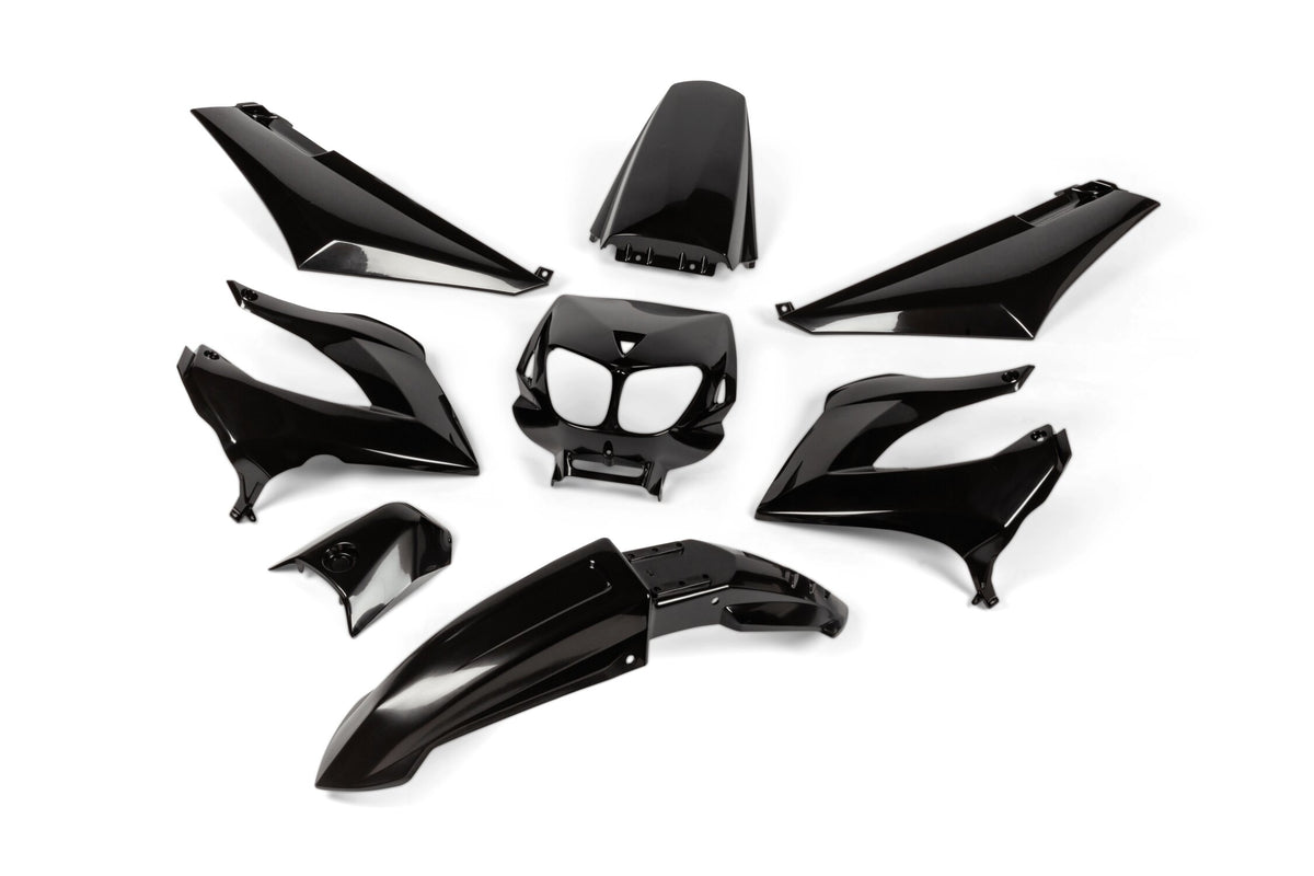 Fairing Kit STR8 8-piece black Derbi X-treme up to 2011