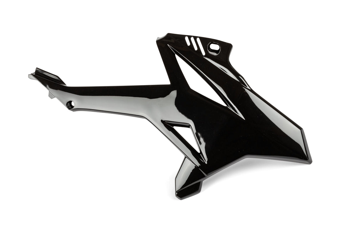 Radiator Shroud right STR8 Beta RR 2011 - 2020 Black