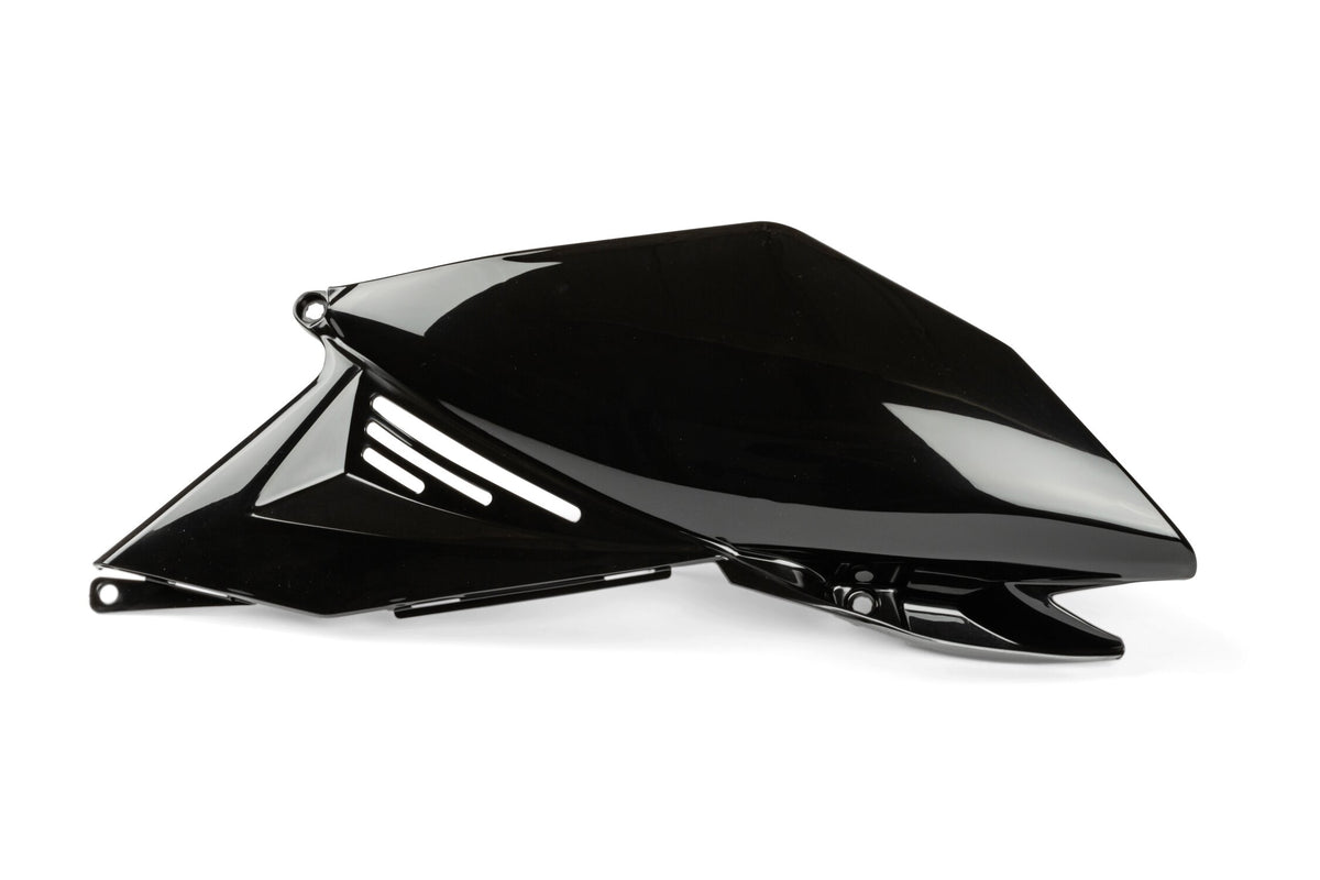 Rear Side Panel right STR8 Beta RR 2011 - 2020 Black