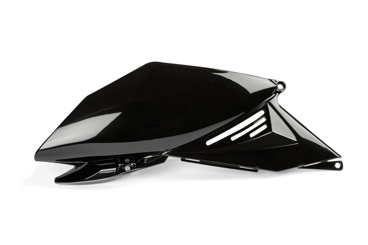 Rear Side Panel left STR8 Beta RR 2011 - 2020 Black