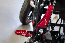 Passenger Footpegs STR8 MX Evo Rieju MRT CNC Red