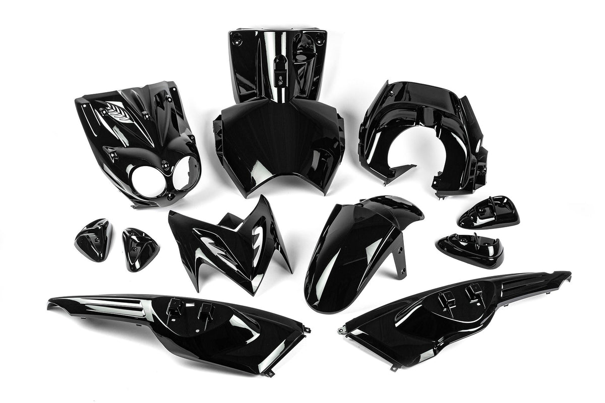Fairing Kit STR8 11-piece black Yamaha Slider from 2005
